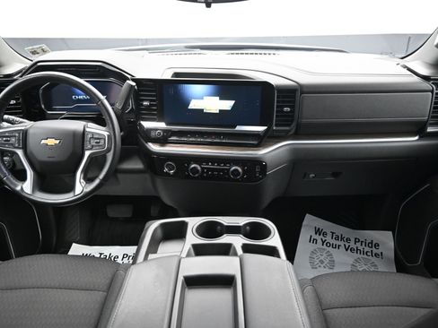 Used 2022 Chevrolet Silverado 1500 LT image 22