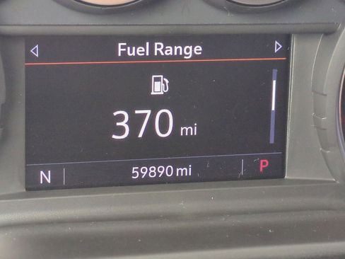 Used 2022 Chevrolet Silverado 1500 LT image 12