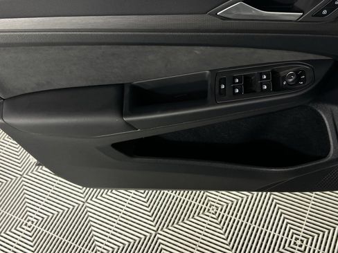 Used 2023 Volkswagen GTI SE w/ Black Wheel Package image 27