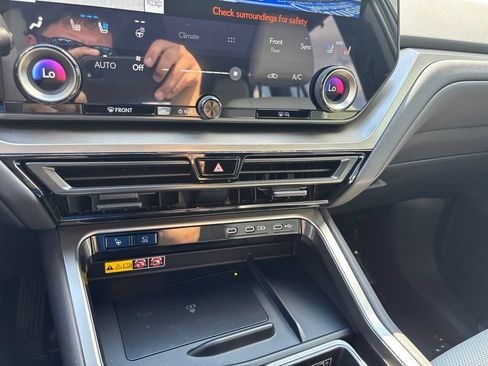 Used 2026 Lexus TX 350 AWD w/ Technology Package image 28