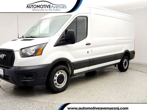 Used 2024 Ford Transit 250 148 Medium Roof RWD image 1
