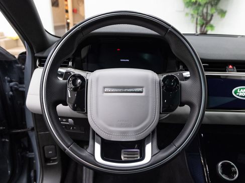 Used 2020 Land Rover Range Rover Evoque First Edition AWD/4WD image 16