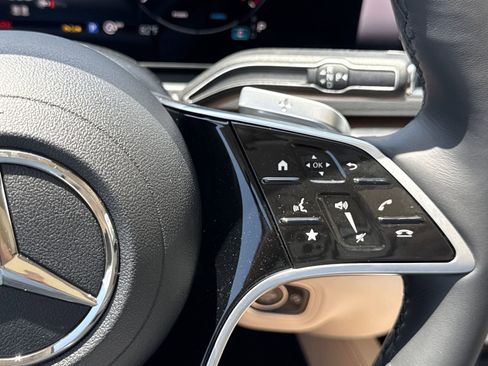 New 2026 Mercedes-Benz GLS 450 4MATIC image 28