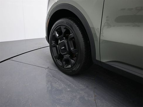 Certified 2024 Kia Sorento SX image 12