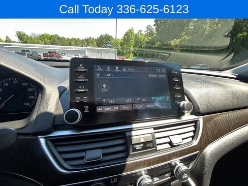 Used 2020 Honda Accord EX-L image 23