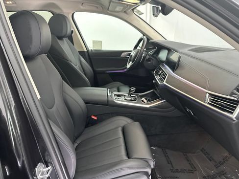 Used 2022 BMW X7 xDrive40i w/ Cold Weather Package AWD/4WD image 30