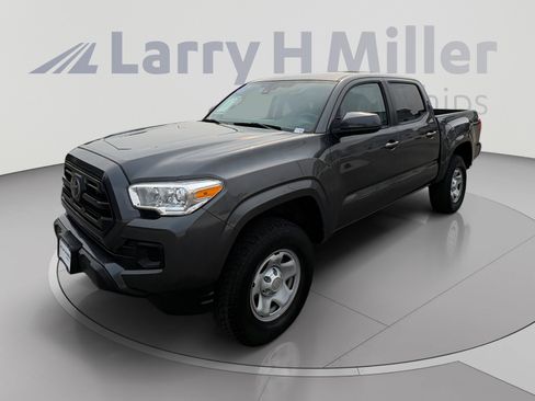 Used 2019 Toyota Tacoma SR AWD/4WD image 1