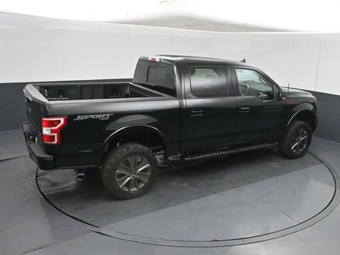 Used 2018 Ford F150 XLT w/ Equipment Group 302A Luxury AWD/4WD image 43