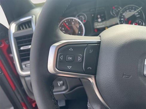 New 2025 RAM 2500 Big Horn AWD/4WD image 15