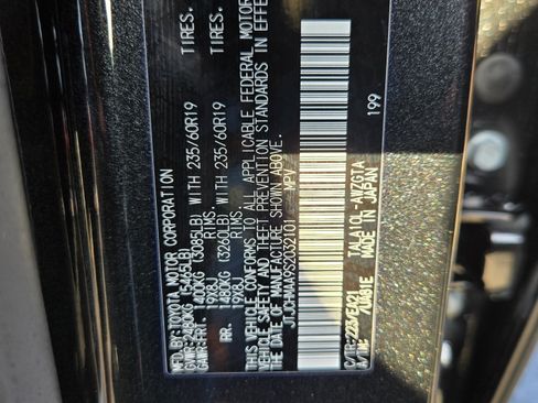 Used 2025 Lexus RX 350 Premium w/ Accessory Package (Z1) FWD image 27