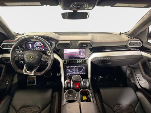 Used 2019 Lamborghini Urus AWD/4WD image 35