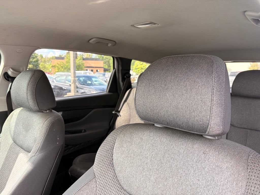 Used 2022 Hyundai Santa Fe SE FWD image 23