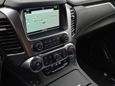 Used 2020 Chevrolet Tahoe Premier AWD/4WD image 15