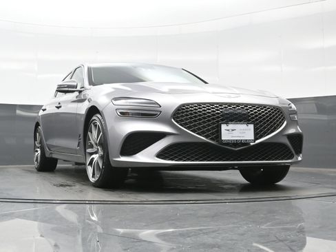 Certified 2024 Genesis G70 2.5T image 34
