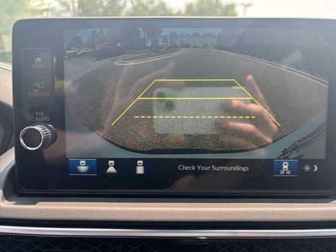 Certified 2025 Acura ADX A-Spec image 19