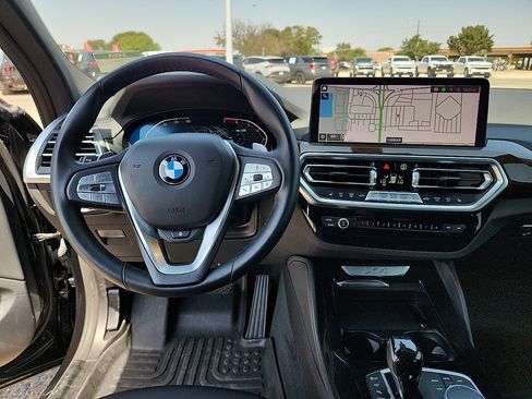 Used 2024 BMW X4 xDrive30i w/ Parking Assistance Package AWD/4WD image 6