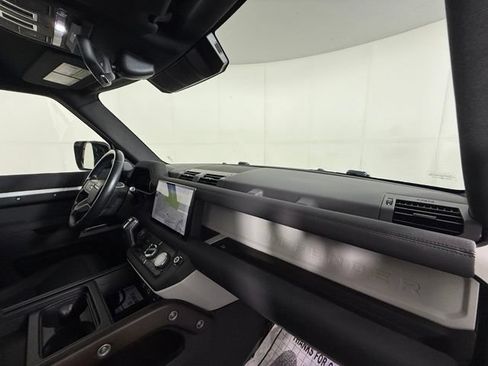 Used 2023 Land Rover Defender 110 S AWD/4WD image 29
