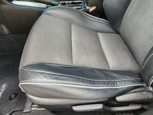 Used 2016 Toyota Corolla S image 27