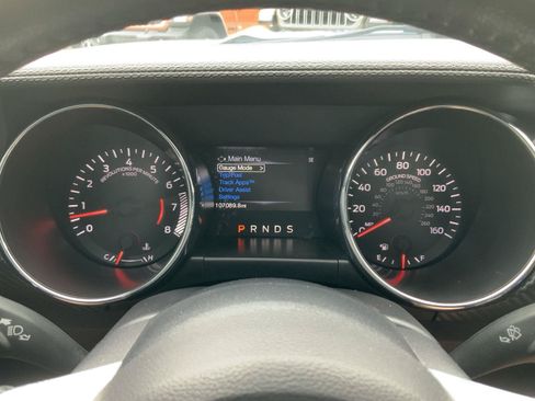 Used 2016 Ford Mustang Coupe RWD image 20