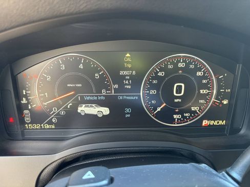 Used 2015 Cadillac Escalade ESV Luxury RWD image 28