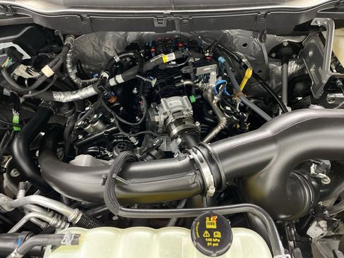 Used 2024 Ford F150 STX image 19