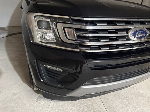 Used 2019 Ford Expedition Max XLT image 13