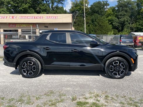 Used 2022 Hyundai Santa Cruz SEL w/ Activity Package AWD/4WD image 4