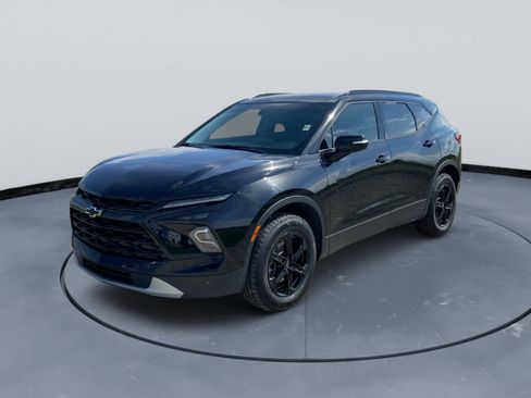 Used 2023 Chevrolet Blazer LT w/ Midnight/Sport Edition image 10