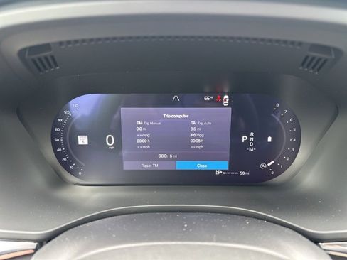 New 2026 Volvo XC60 B5 Plus w/ Protection Package Premier image 17