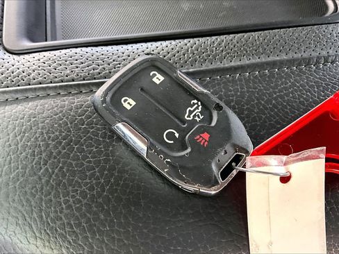 Used 2022 GMC Sierra 1500 Denali w/ Denali Reserve Package image 32