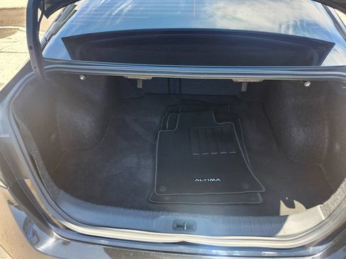 Used 2019 Nissan Altima 2.5 SV FWD image 32
