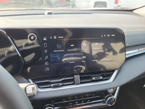 New 2025 Chevrolet Equinox LT w/ Midnight Edition image 13