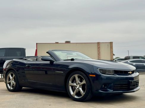 Used 2014 Chevrolet Camaro SS w/ RS Package RWD image 3