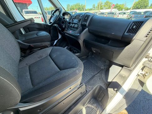 Used 2017 RAM ProMaster 1500 w/ Mopar Trailer Tow Group FWD image 9