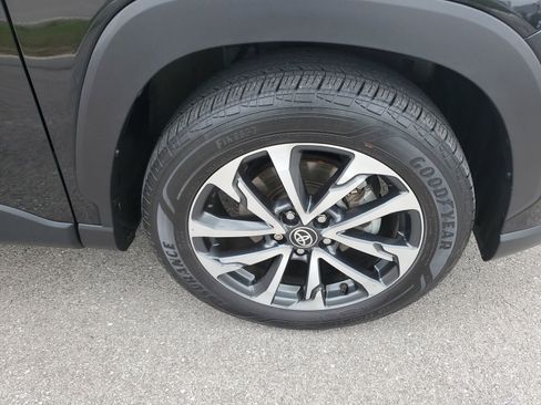 Certified 2023 Toyota Corolla Cross XLE w/ Convenience Package image 6