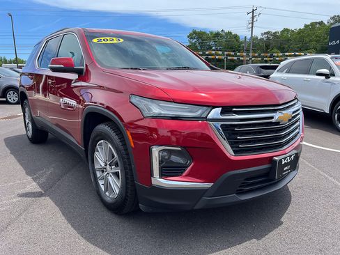 Used 2023 Chevrolet Traverse LT AWD/4WD image 13