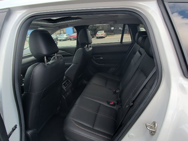 Used 2025 MAZDA CX-50 2.5 Hybrid w/ Premium Plus Pkg AWD/4WD image 7