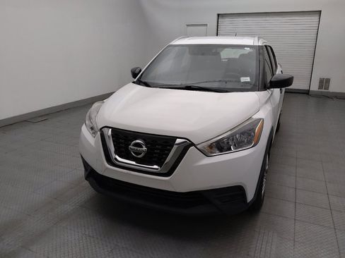 Used 2019 Nissan Kicks S FWD image 15