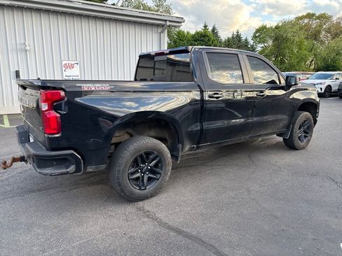 Used 2021 Chevrolet Silverado 1500 LT Trail Boss w/ Convenience Package II AWD/4WD image 5