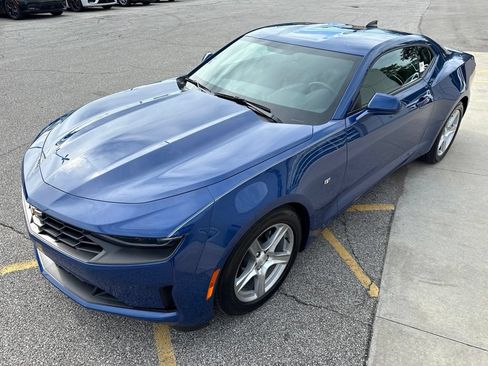 Used 2023 Chevrolet Camaro LT RWD image 10