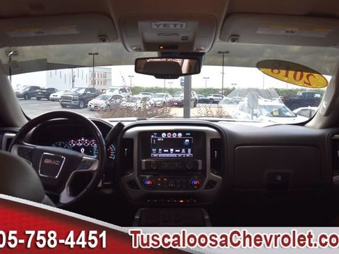 Used 2018 GMC Sierra 1500 SLT AWD/4WD image 3