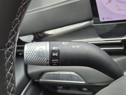 Used 2025 Genesis GV80 2.5T Standard AWD/4WD image 19