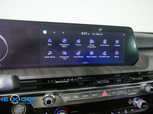 Used 2024 Kia Telluride SX Prestige AWD/4WD image 18