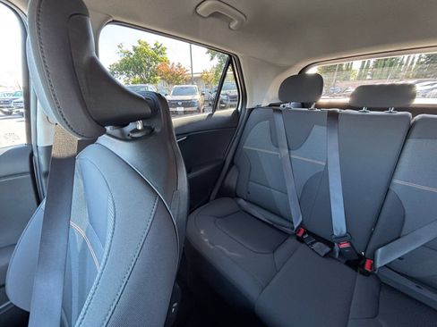 Used 2026 Kia Niro LX FWD image 37
