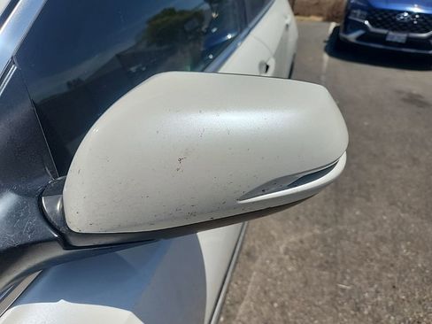 Used 2018 Honda CR-V Touring image 7