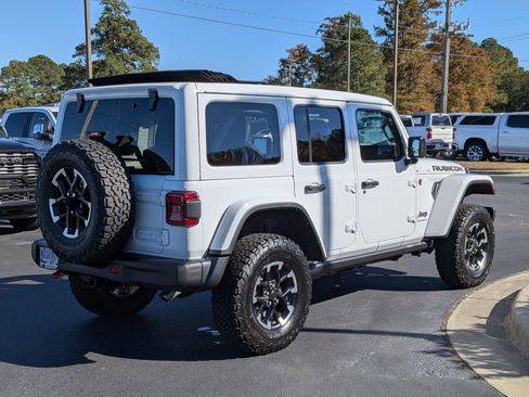 New 2026 Jeep Wrangler Unlimited Rubicon image 5