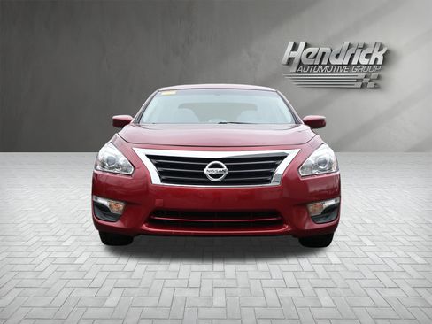 Used 2013 Nissan Altima 2.5 SV image 3