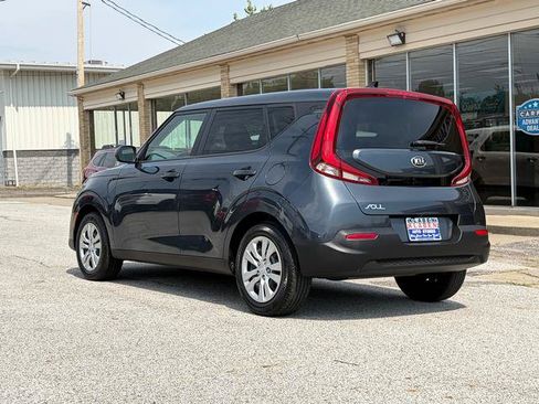 Used 2020 Kia Soul LX FWD image 3