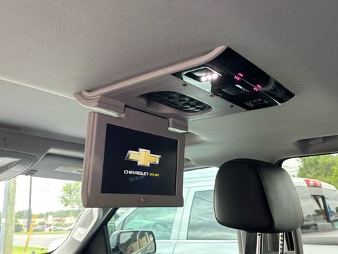 Used 2019 Chevrolet Tahoe LT RWD image 12