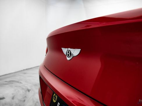 Used 2022 Bentley Continental GT image 34